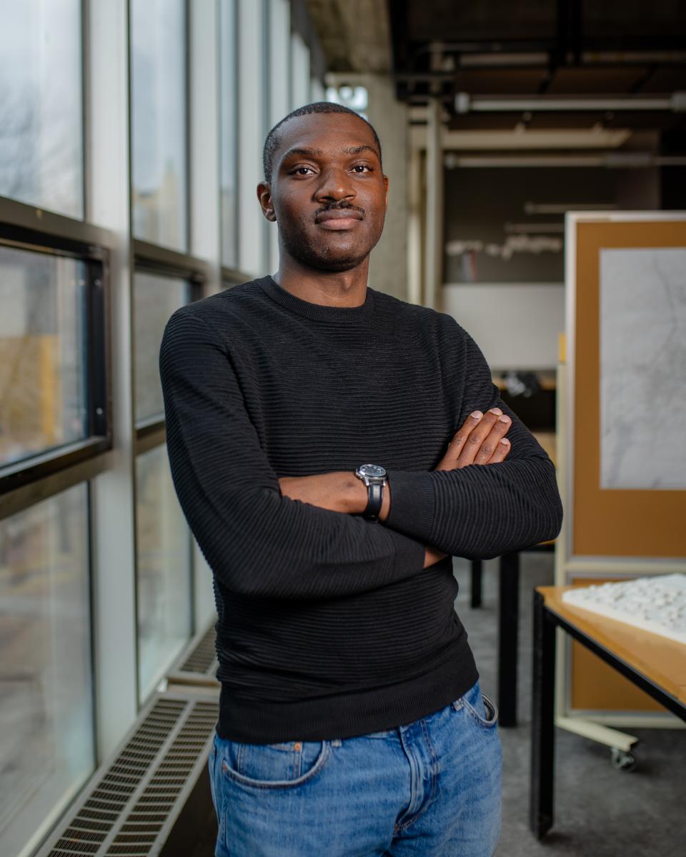 J Djoupsi Tchonla