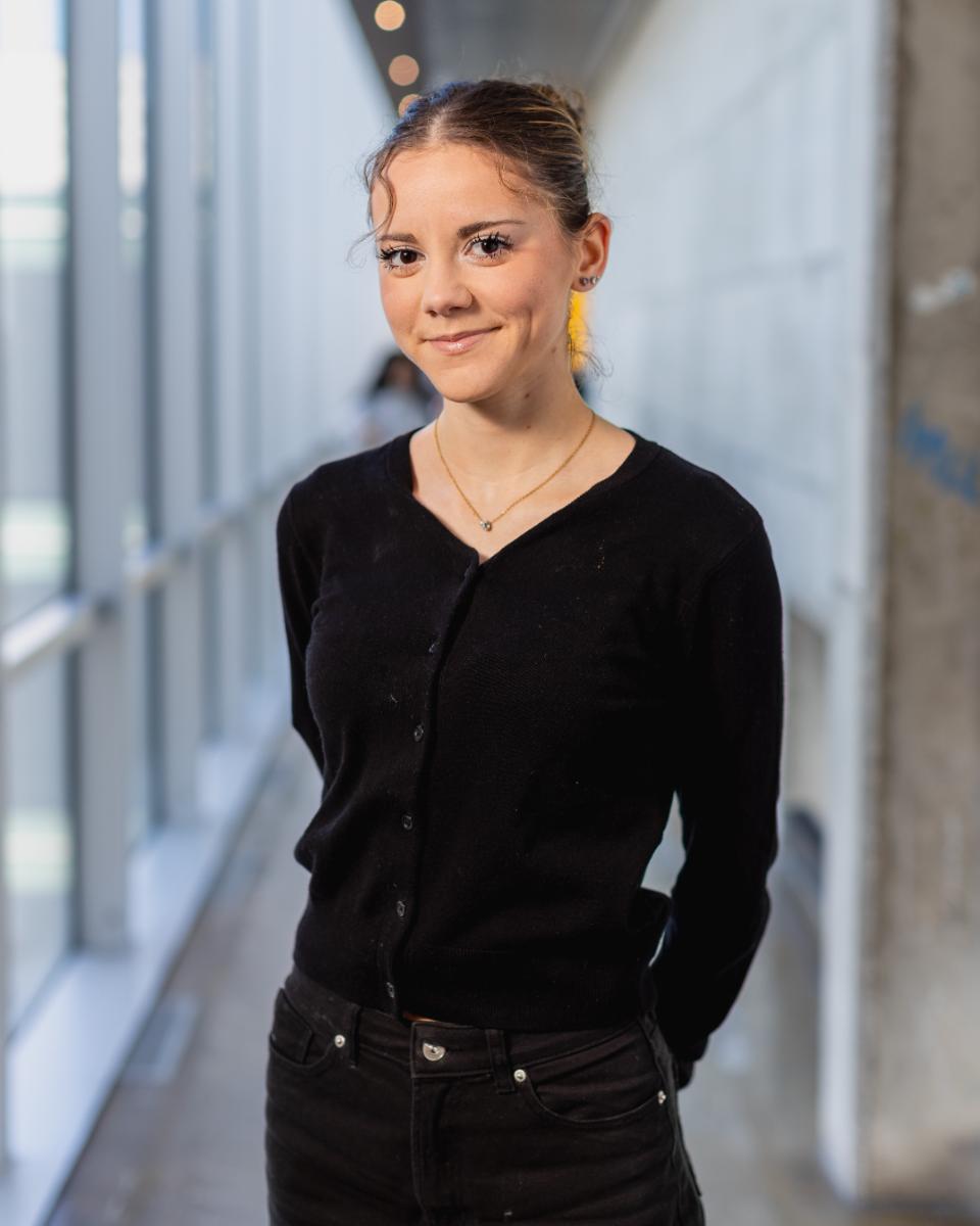 Inès Djeddou